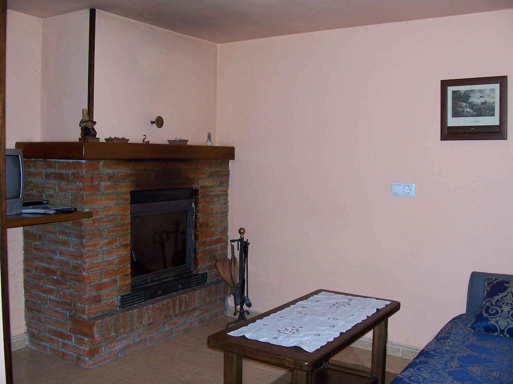 La Xiana Guest House Taranes Ruang foto